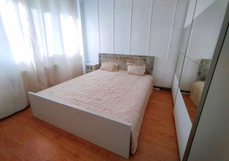 Apartament cu 3 camere decomandat în Micălaca