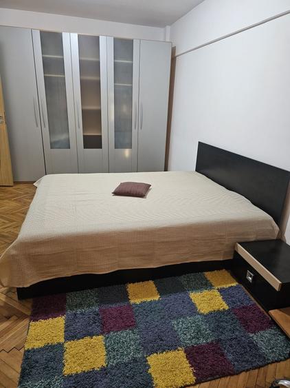 Apartament cu 2 camere decomandat în Popoveni
