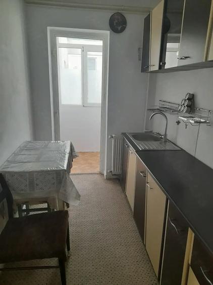 Apartament cu 2 camere decomandat în Negru Vodă