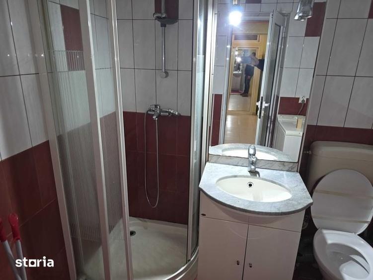 Garsoniera moderna in Trivale, stradal, complexul II - 8