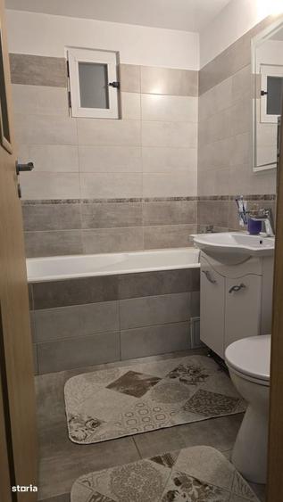 Apartament cu 4 camere în Crângași