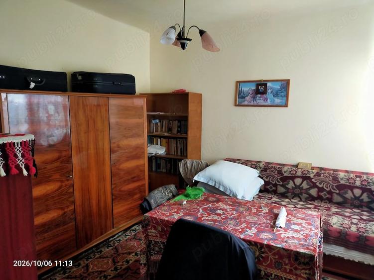Casă cu 3 camere cu Teren 160 Mp în Central
