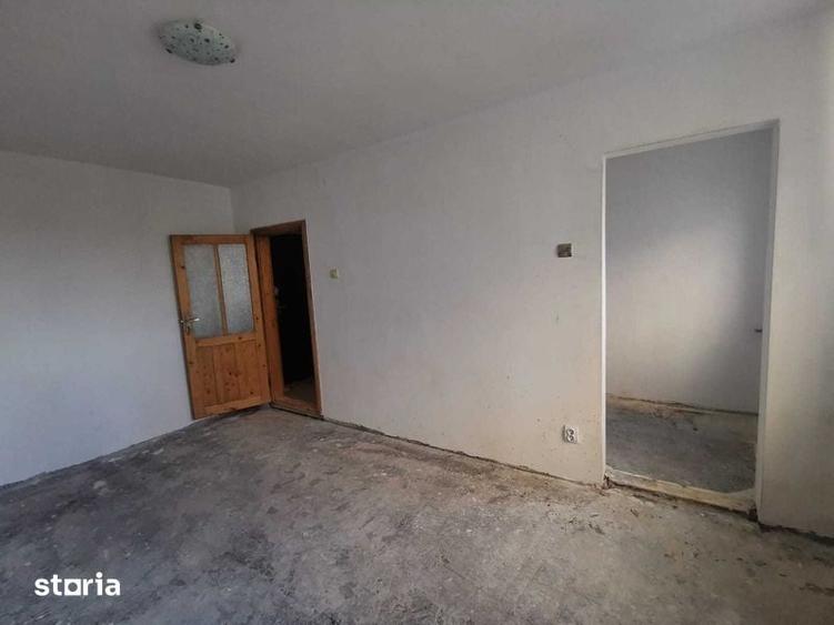 Garsoniera str. Narciselor, Bacau - 8
