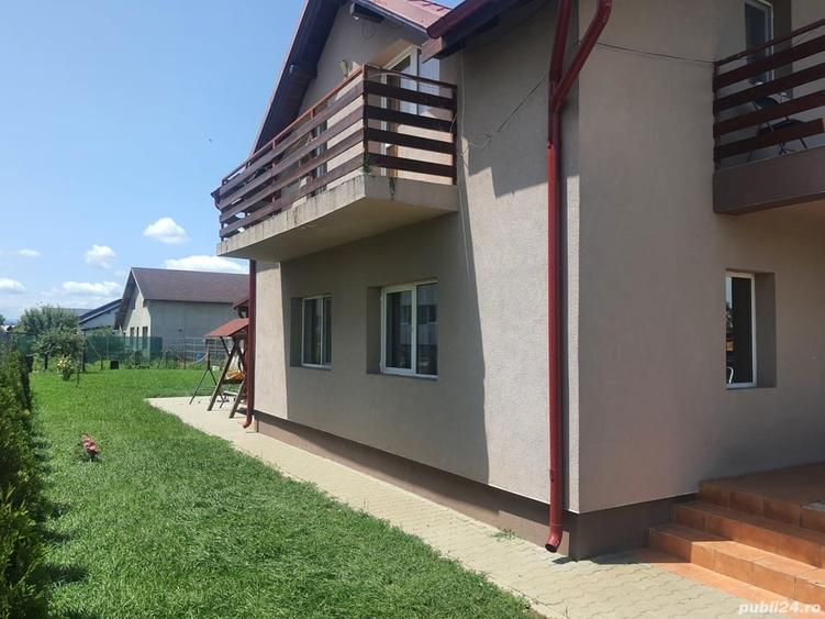 Casă cu 5 camere în Apahida