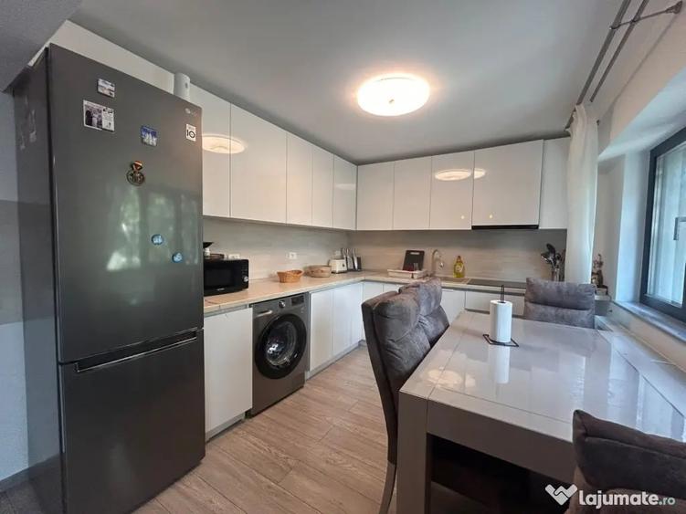 Apartament cu 2 camere decomandat în Plantelor