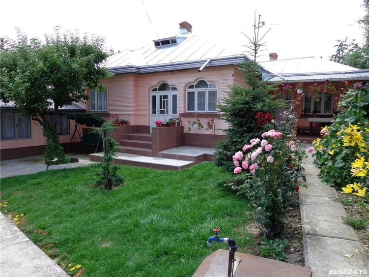 Casă cu 5 camere cu Teren 3000 Mp în Lespezi