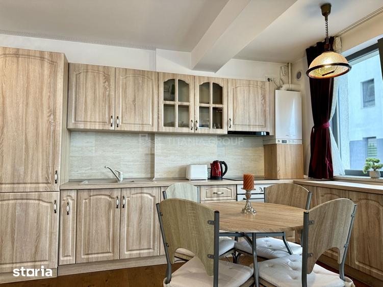 Apartament cu 3 camere în Centrul Istoric
