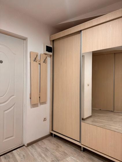 Apartament cu 2 camere decomandat în Astoria