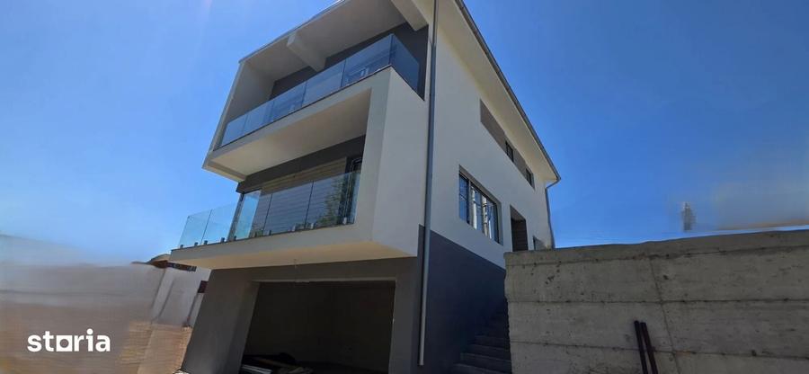 Casă cu 5 camere cu Teren 600 Mp în Baciu