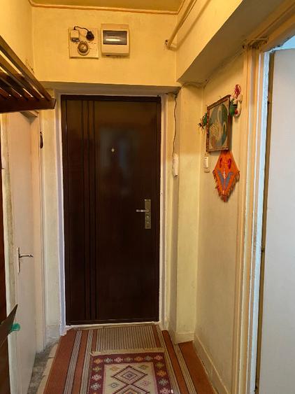 Apartament cu 2 camere semidecomandat în Crângași