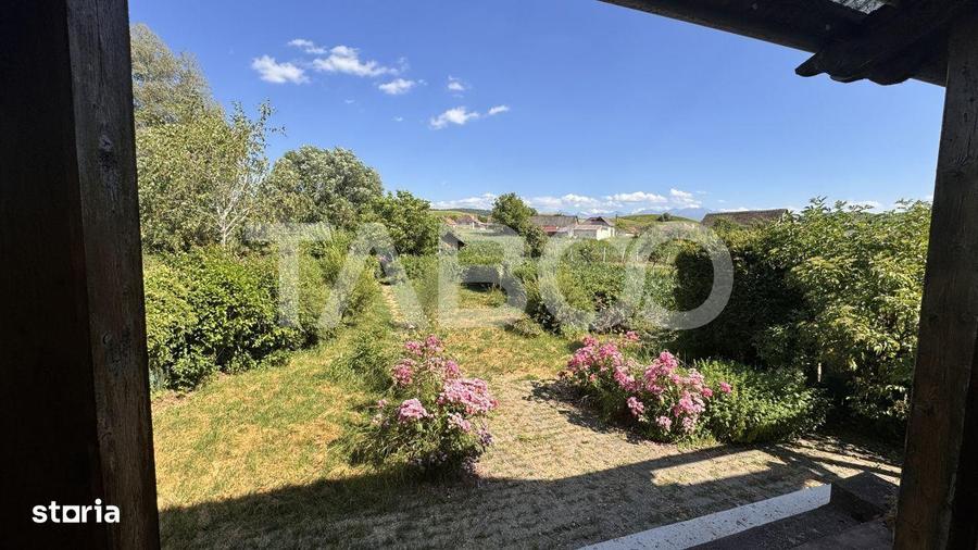 Casa de vanzare 6 camere loc de relaxare garaj teren 669 mp Cornatel - 8