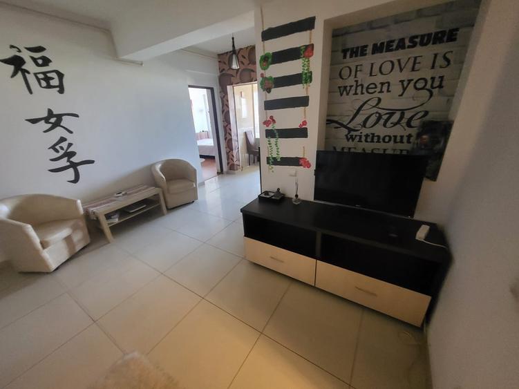 Apartament cu 3 camere decomandat în Prelungirea Ghencea