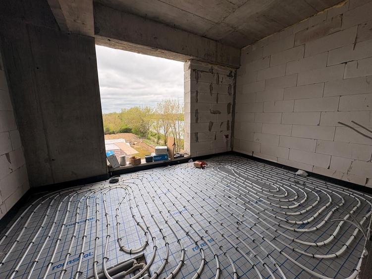Apartament cu 3 camere decomandat în Unirii