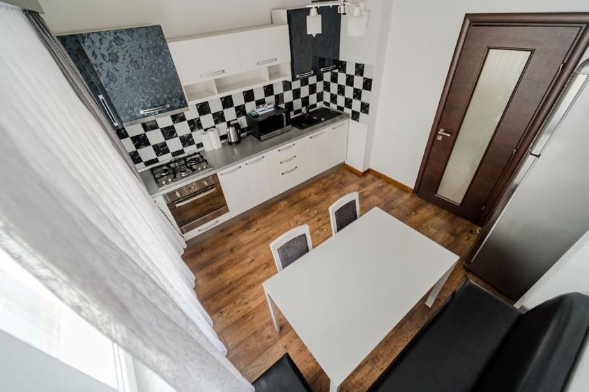 Apartament cu 2 camere decomandat, mobilat în Unirii