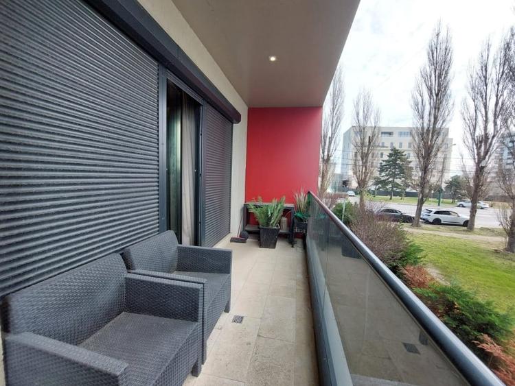 Apartament cu 2 camere decomandat, mobilat în Palazu Mare