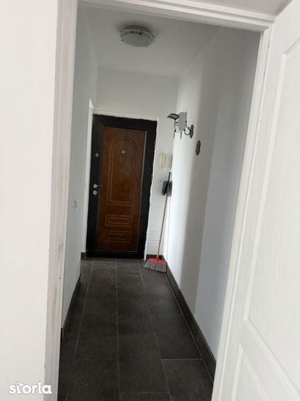 Inchiriez apartament 2 camere central - 3