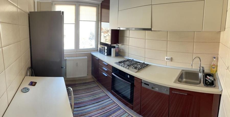 Apartament cu 2 camere decomandat în Banu Manta