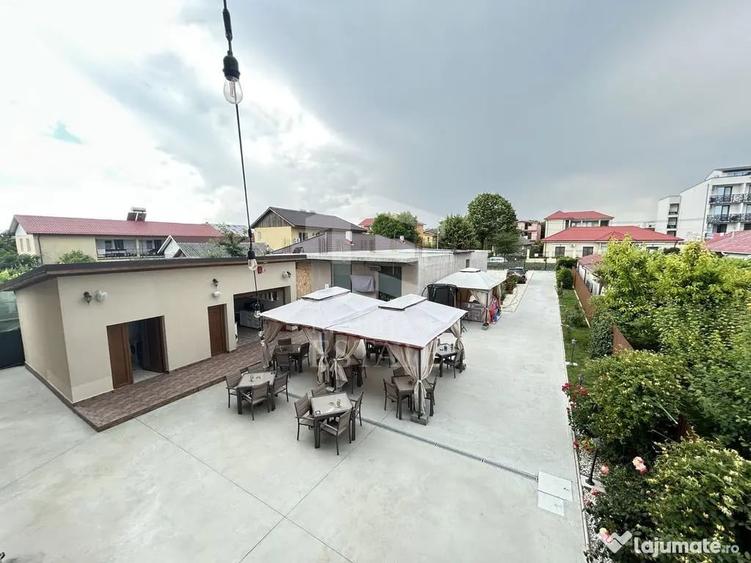 Casă cu 16 camere cu Teren 1022 Mp în Central