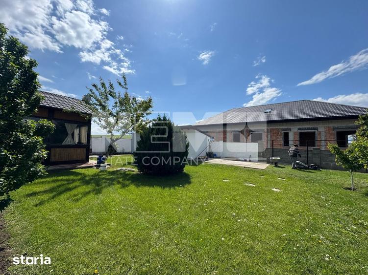 Casă cu 4 camere cu Teren 930 Mp în Udești