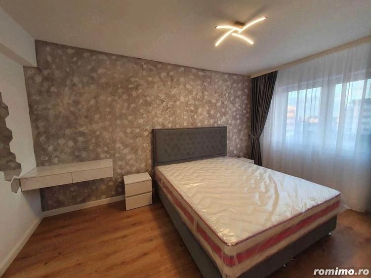 Garsonieră decomandată în Complex Studențesc