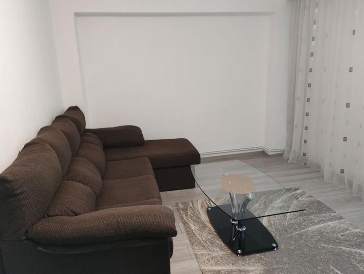 Apartament cu 2 camere decomandat în Geamăna