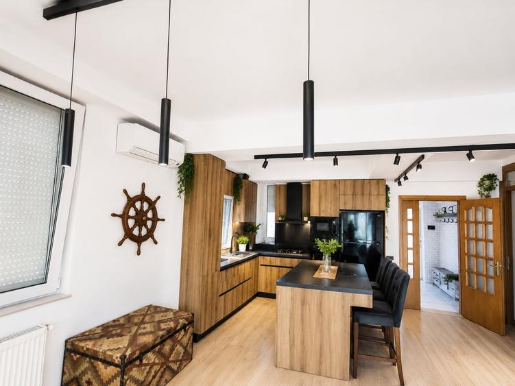 Casă individuală cu 4 camere cu Teren 250 Mp în Faleza Nord