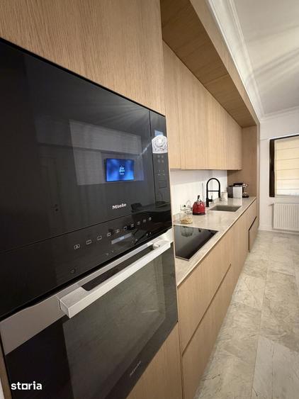 Apartament cu 3 camere în Grozăvești