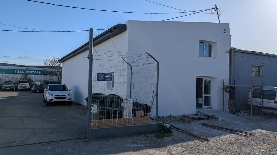Spațiu industrial, de 120 mp, în Primo