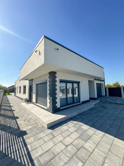 Casă individuală cu 4 camere cu Garaj în Ștefăneștii de Jos
