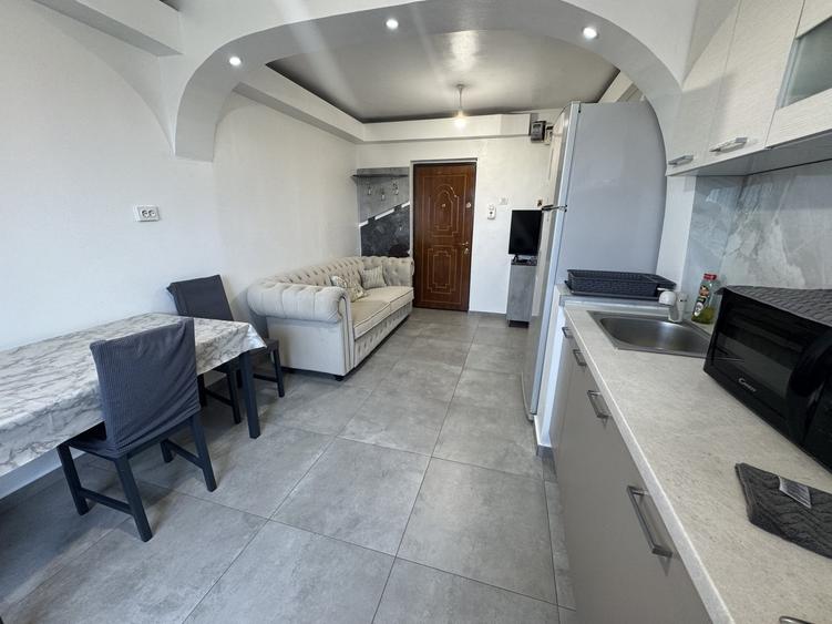 Apartament cu 2 camere decomandat, mobilat în Berceni