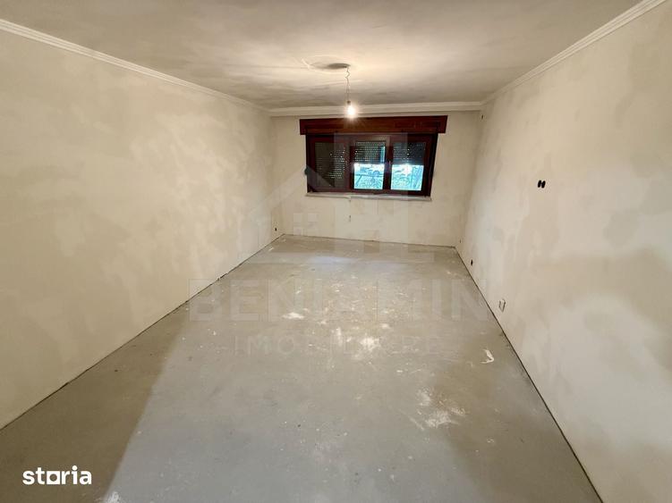 Apartament cu 3 camere decomandat în Brazda lui Novac