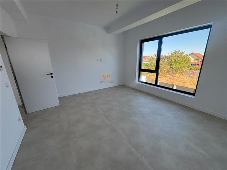 Casă individuală cu 4 camere cu Piscina în Șelimbăr