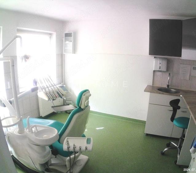 Casă individuală cu 6 camere cu Canalizare în Semicentral