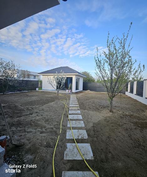 Casă cu 4 camere cu Teren 750 Mp în Central