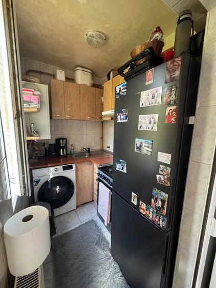 Apartament cu 2 camere semidecomandat, mobilat în Central