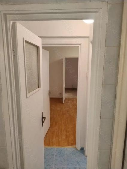 Apartament cu 2 camere semidecomandat în Progresul