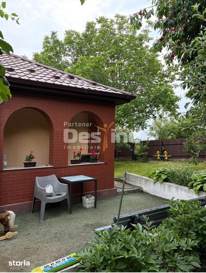 Casa de vanzare | Zona ARONEANU | 2 camere - 7