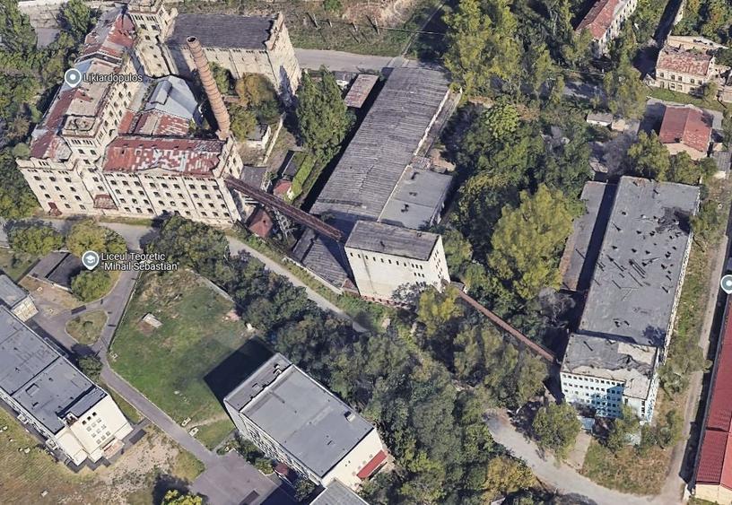 Spațiu industrial, de 576 mp, în Est