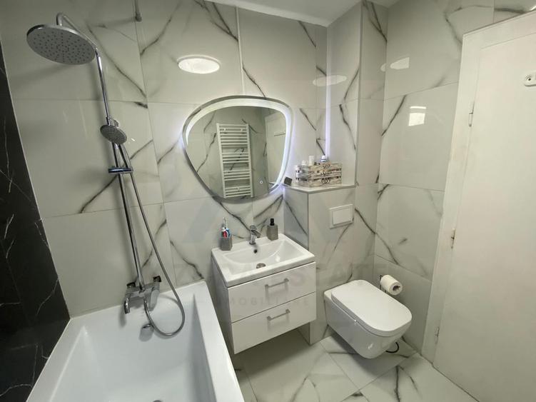 Casă individuală cu 5 camere cu Canalizare în Central