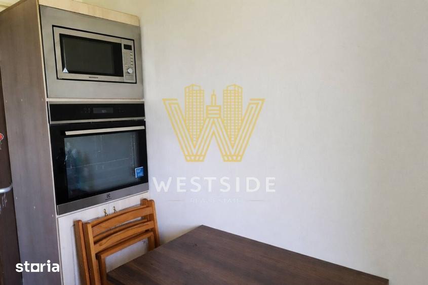 Apartament cu 3 camere decomandat în Ciarda Roșie