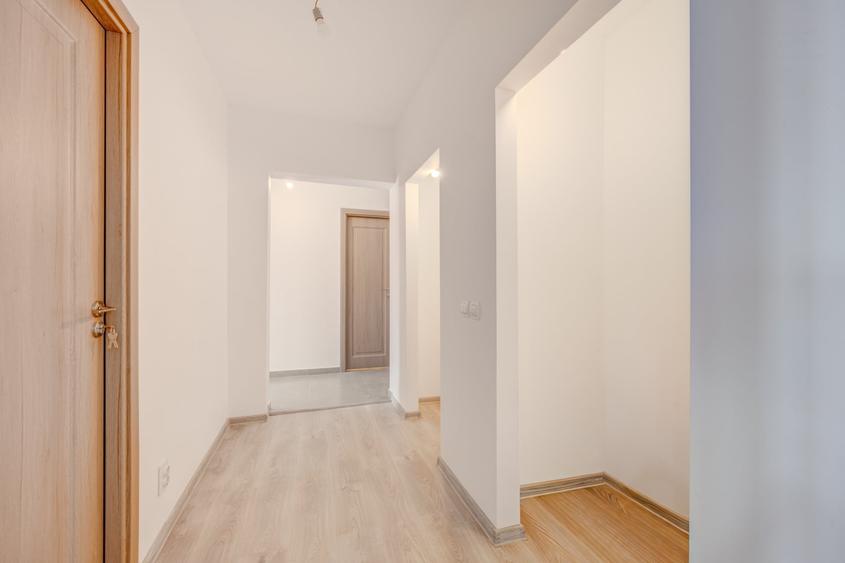 Apartament cu 2 camere decomandat în Banu Manta