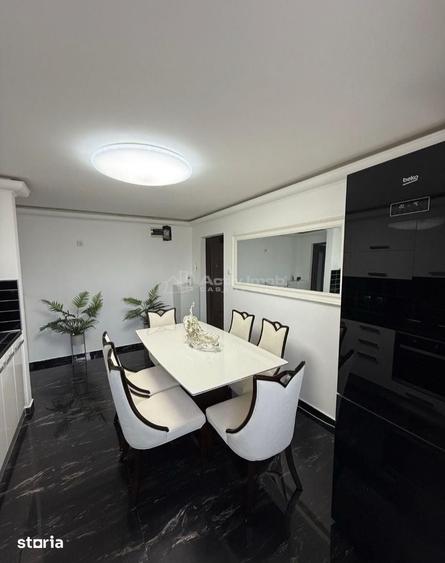 Apartament cu 2 camere semidecomandat în Pod