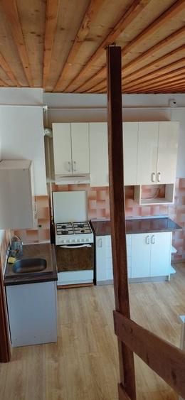 Apartament cu 2 camere decomandat în Florești