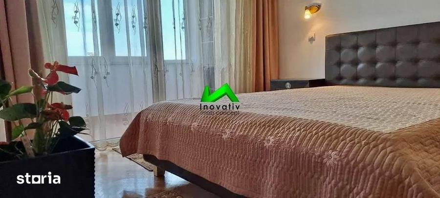 Apartament cu 4 camere decomandat, mobilat în Ștrand