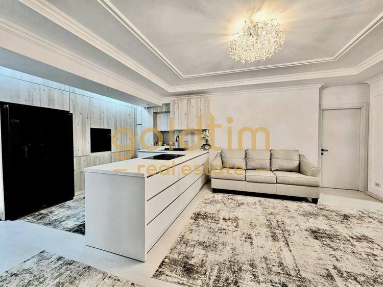 Apartament cu 4 camere decomandat, mobilat în Dorobanți