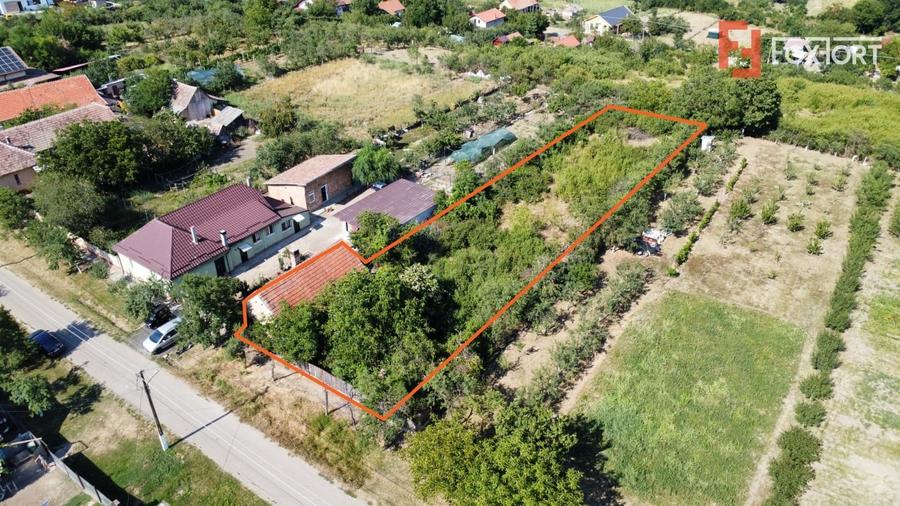 Teren Construcții intravilan de 1519 mp, în Murani