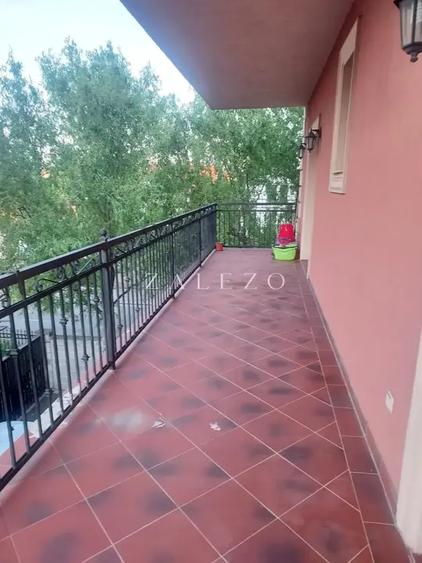 Apartament cu 2 camere semidecomandat, mobilat în Mehala