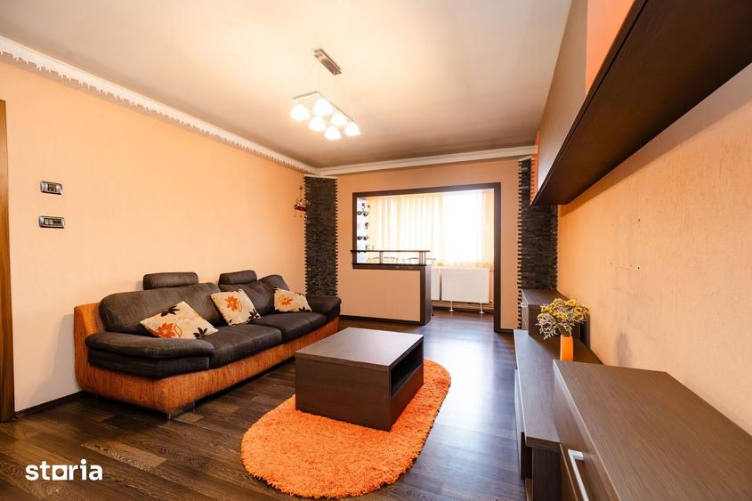 Apartament cu 3 camere decomandat în Aradul Nou