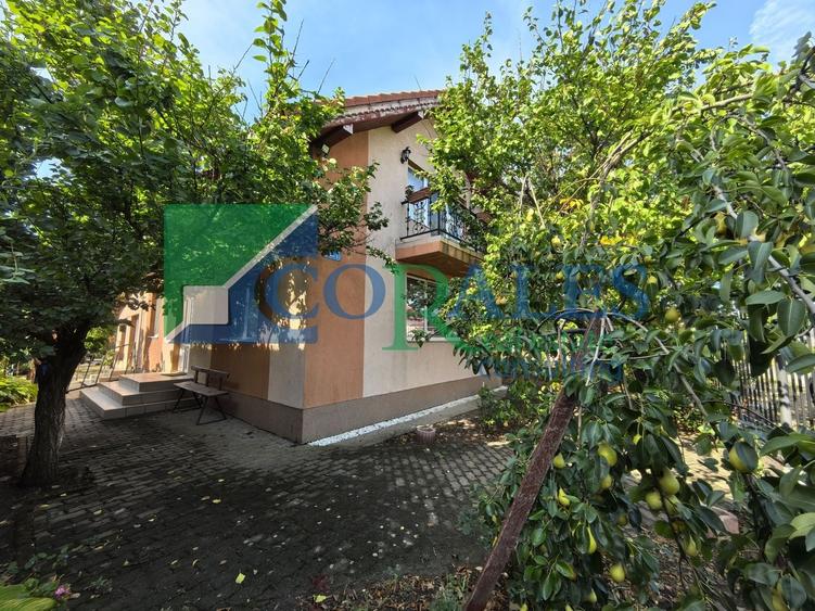 Casă individuală cu 3 camere cu Canalizare în Cerneteaz