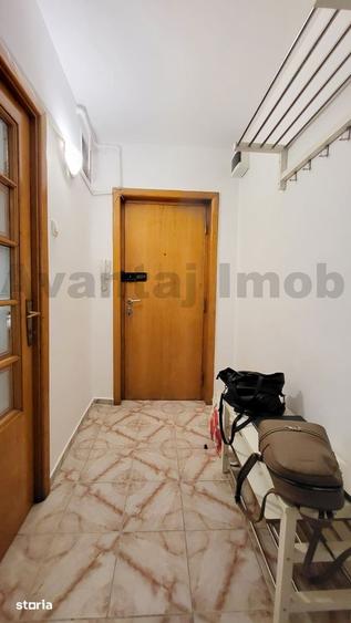 Apartament cu 3 camere decomandat în 13 Septembrie